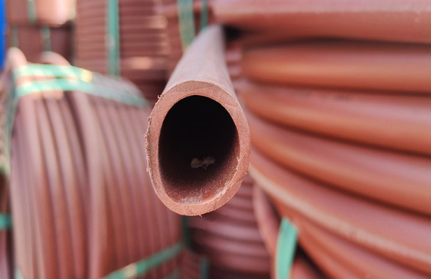 温泉电力行业使用的RPE阻燃穿线管有哪些标准？